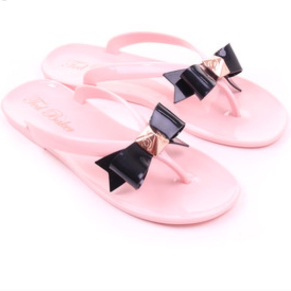 ted baker flip flops size 8